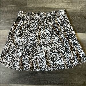 Sim & Sam cheetah print flowy skirt